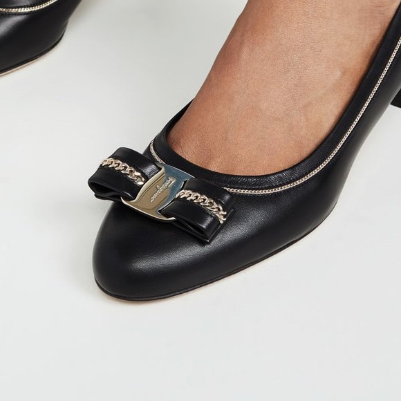 New Salvatore Ferragamo Varina Chain Flats - Picture 3 of 15